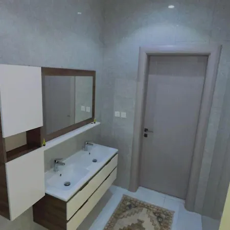 استديو قريب من المطار Apartment Burayman Exterior photo